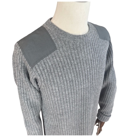 L.L. Bean Men’s Commando Crewneck Sweater. Gray. Large. NEW - Picture 13 of 16